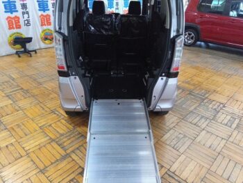 N-BOX+ Ｇ　車いす仕様車　スローパー 福祉車両 4WD