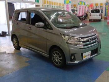 デイズ ハイウェイスター　G　ターボ　後期型　4WD