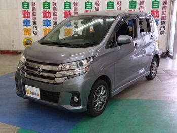 デイズ ハイウェイスター　G　ターボ　後期型　4WD