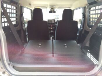 ジムニー ＸＣ　純正グリル　 4WD