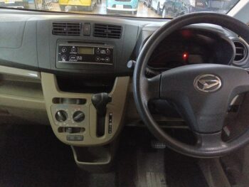 ムーヴ Ｌ　ＳＡ 4WD
