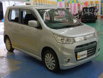 ワゴンR スティングレー Tターボ　4WD