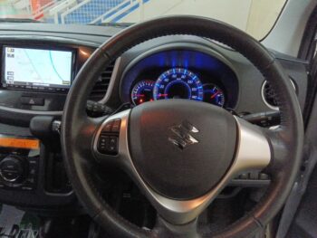 ワゴンR スティングレー Tターボ　4WD