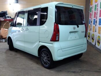タント Ｌ　スマートアシスト非装着車 4WD
