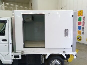 キャリイトラック 冷蔵冷凍車　2WAYサーモキング　4WD