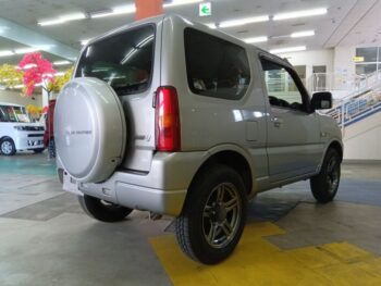 ジムニー ランドベンチャー　4WD