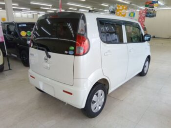 モコ S FOUR　4WD