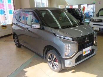 eKクロス T ターボ 4WD