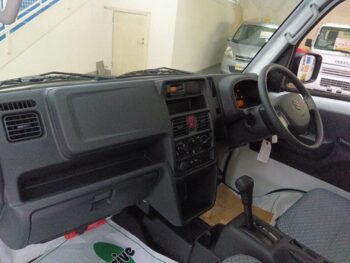 キャリイトラック KC　未使用車　4WD