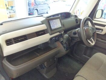 N-BOX G 4WD