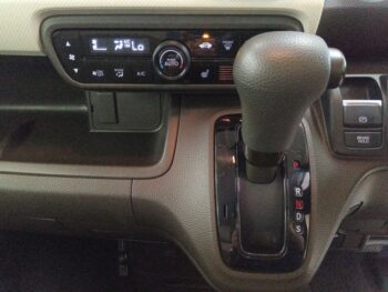 N-BOX G 4WD