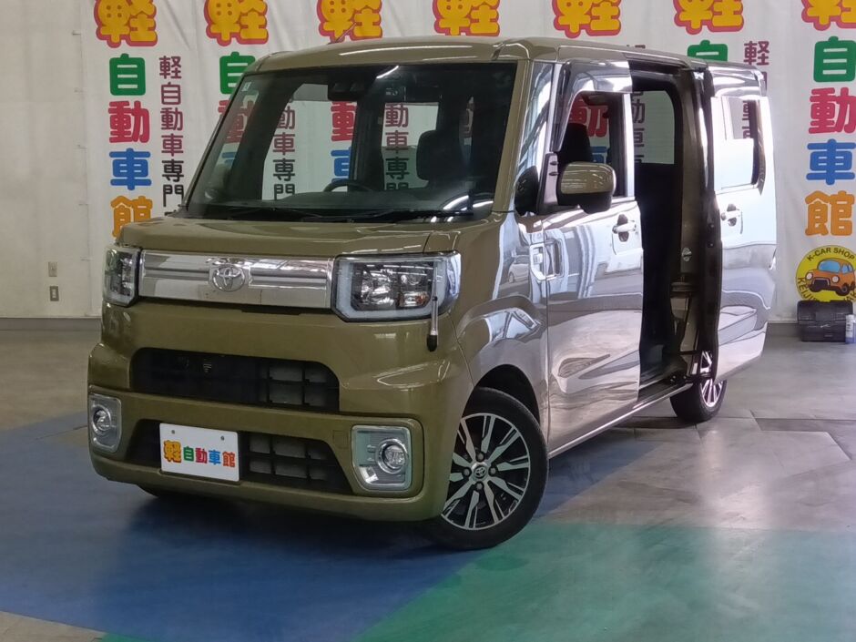 ピクシスメガ G　ターボ　SAⅢ　4WD