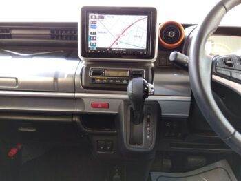 スペーシアギア ハイブリッドＸＺターボ 全方位モニター用カメラパッケージ装着車　4WD