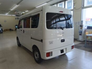 NV100クリッパーバン DX　4WD