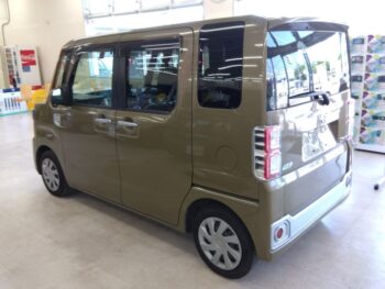 ウェイク L　SA　4WD
