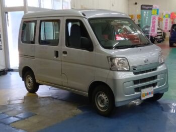 ハイゼットカーゴバン デラックス　4WD