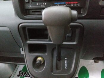 ハイゼットカーゴバン デラックス　4WD