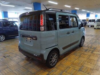 スペーシアギア ハイブリッドＸＺターボ 4WD