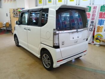 N-BOXカスタム G・Lパッケージ 4WD