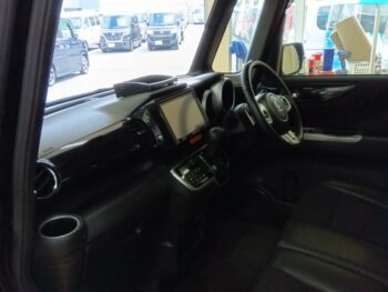 N-BOX+カスタム GターボLパッケージ 福祉車両 車いす仕様 スローパー 4WD