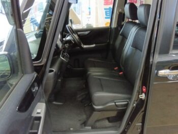 N-BOX+カスタム GターボLパッケージ 福祉車両 車いす仕様 スローパー 4WD
