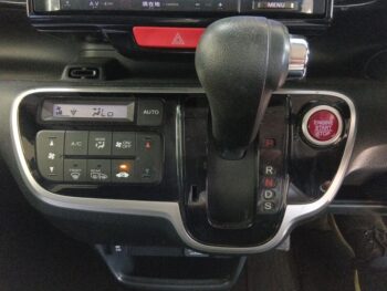 N-BOX+カスタム GターボLパッケージ 福祉車両 車いす仕様 スローパー 4WD