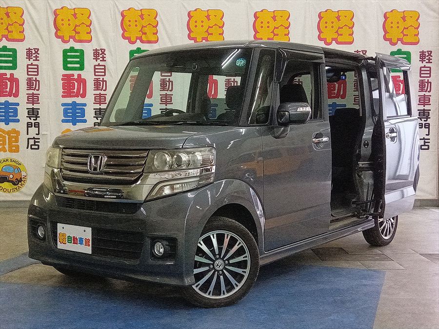 N-BOXカスタム GターボSSパッケージ　4WD