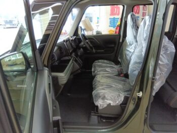 スペーシアギア ハイブリッド XZ スズキセーフティサポート 未使用車 4WD