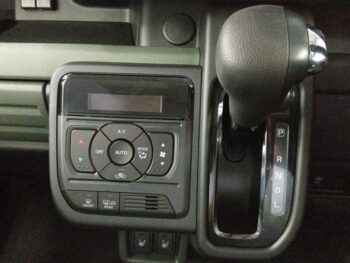 スペーシアギア ハイブリッド XZ スズキセーフティサポート 未使用車 4WD