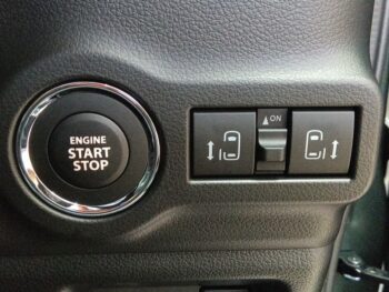 スペーシアギア ハイブリッド XZ スズキセーフティサポート 未使用車 4WD