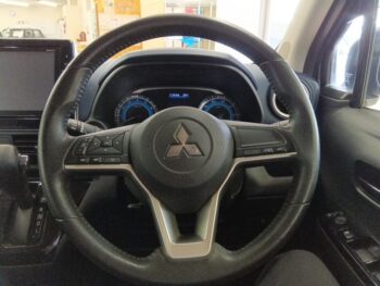 eKクロス T ターボ 4WD