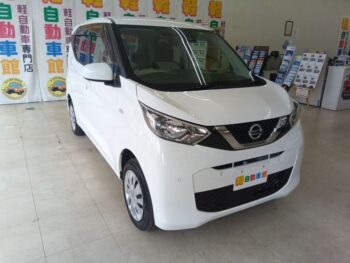デイズ B　4WD
