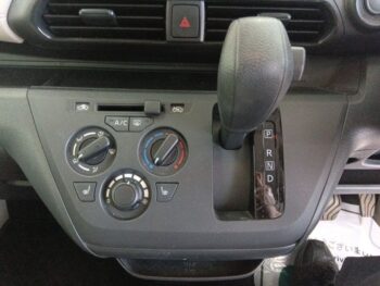 デイズ B　4WD