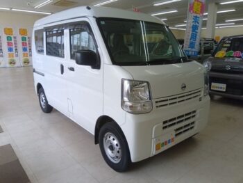 NV100クリッパーバン DX　4WD