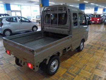 スーパーキャリイトラック Ｘ 未使用車 4WD
