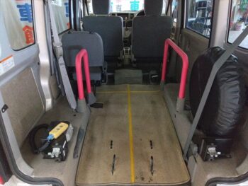 エブリイワゴン 車いす移動車  福祉車両 スローパー 4WD