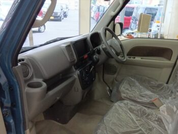 エブリイバン JOIN 6型 スズキセーフティサポート 未使用車 4WD