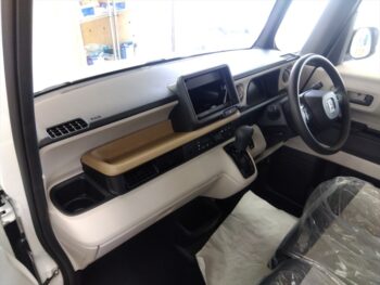 N-BOX 4WD