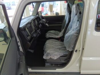 ハスラー タフワイルド　未使用車　4WD