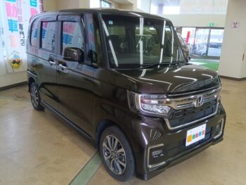 N-BOXカスタム Ｌ 後期型 4WD