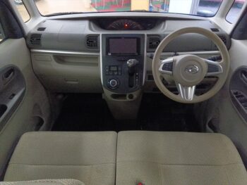 タント Xターボ　SA　4WD