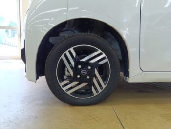 ルークス ハイウェイスターX　後期型　4WD