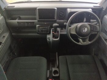 N-VAN G　未使用車　4WD