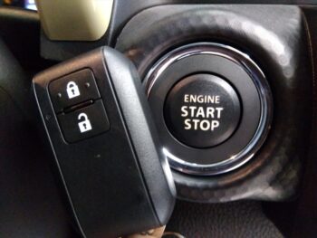 ハスラー ハイブリットＧ 全方位モニター純正ナビＴＶ・スズキコネクト 4WD 未使用車