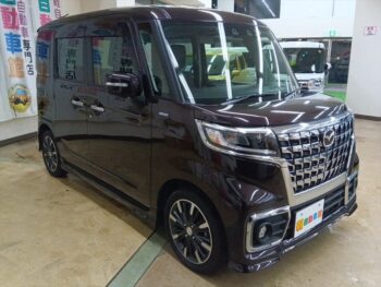 フレアワゴン カスタムスタイル ハイブリッドXT　ターボ　全方位モニター　純正ナビTV　4WD