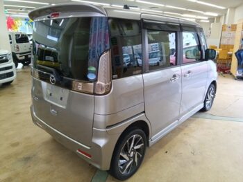 フレアワゴン カスタムスタイル ＸＳ　エアロ　４ＷＤ