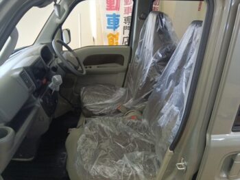 エブリイバン ジョインターボ バックアイカメラ付ディスプレイオーディオ 未使用車 4WD