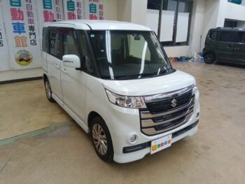 スペーシアカスタムZ ユーティリティパッケージ装着車 4WD