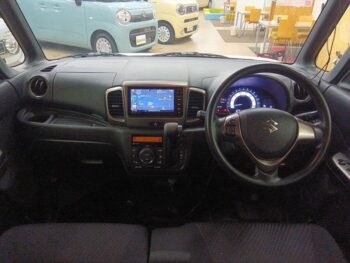 スペーシアカスタムZ ユーティリティパッケージ装着車 4WD