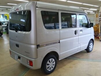 エブリイバン PC　未使用車　4WD